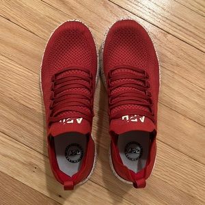 Red APL TechLoom Breeze + Extra Laces